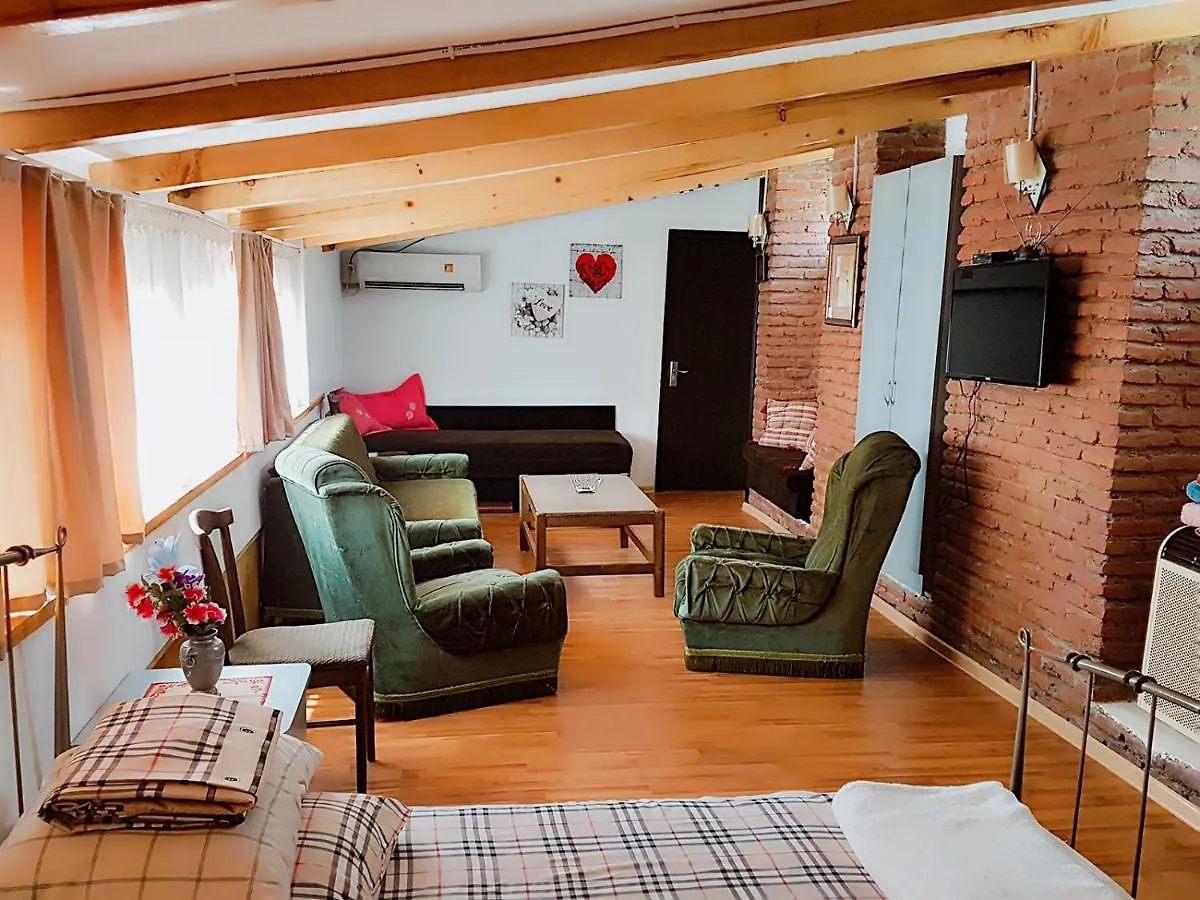 Aparthotel Bright Cozy King Bed Apartment In Tbilisi Center Georgia